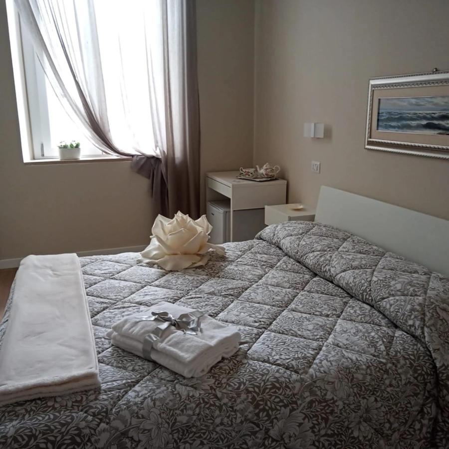 Room 369 Термоли Екстериор снимка